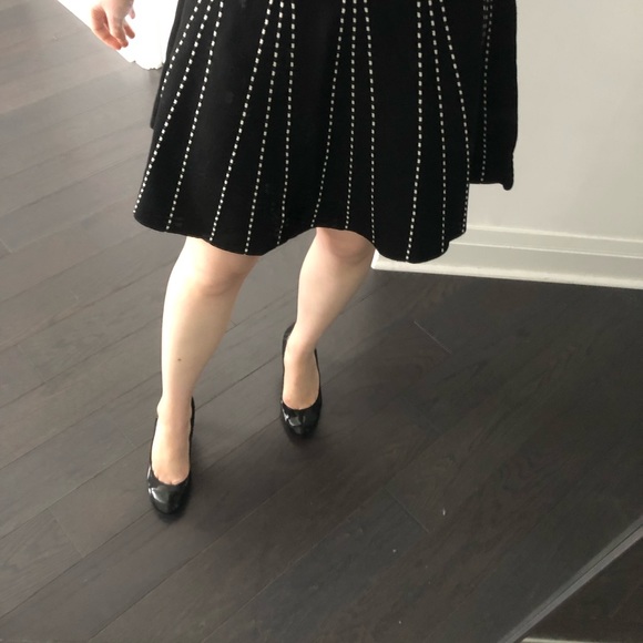 Knit skirt with cute ivory pattern - Picture 2 of 5